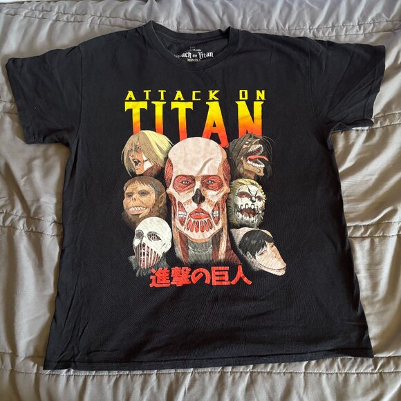 Attack on Titan Final Season T-Shirt – Titan Faces Anime Tee – Crunchyroll Large - Picture 1 of 7